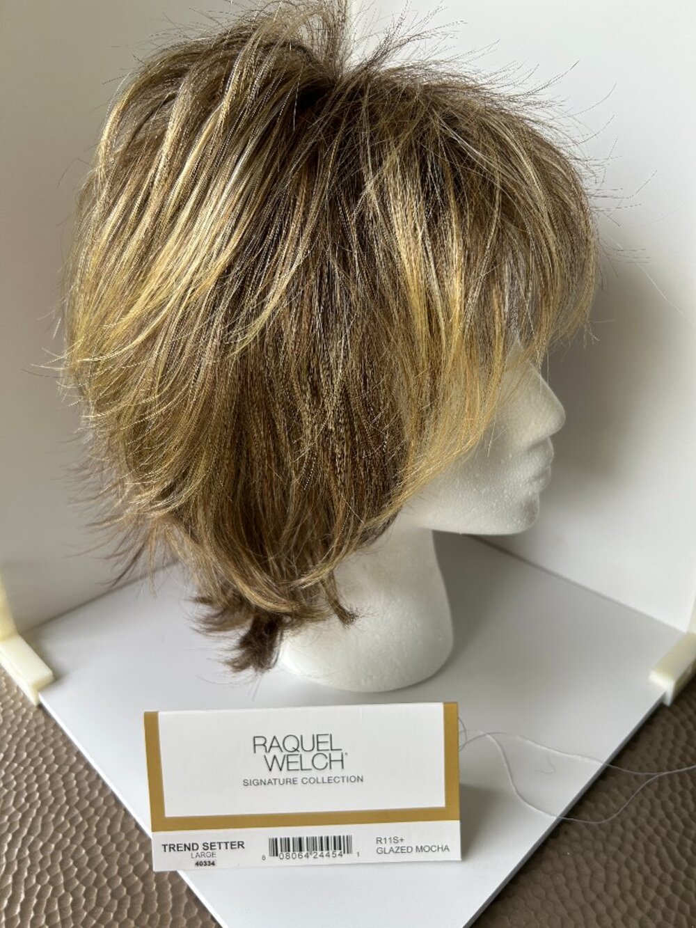 Raquel Welch TREND SETTER Large Cap, Glazed Mocha R11S, Synthetic Wig, NWT
